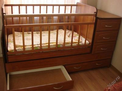 Лот: 2898609. Фото: 1. Продам детскую кроватку-транcформер. Красноярск