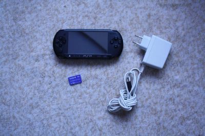 Лот: 5221913. Фото: 1. Sony PSP E1008. Игровые приставки, консоли