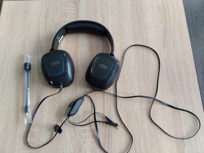 Лот: 20972187. Фото: 1. Продам Наушники Creative Sound... Наушники, гарнитуры