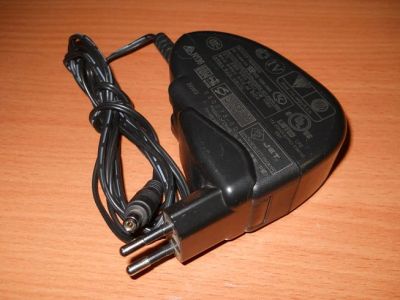 Лот: 6754420. Фото: 1. Блок питания HP 32V 0,84A. Другое (периферия)