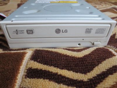 Лот: 7225207. Фото: 1. Дисковод LG для компьютера(рабочий... Приводы CD, DVD, BR, FDD