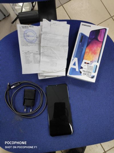 Лот: 16935111. Фото: 1. Телефон Samsung a50. Чехлы, бамперы