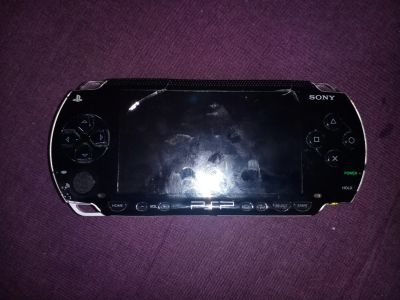 Лот: 16320000. Фото: 1. Продам или обменяю PSP 1008. Игры для консолей