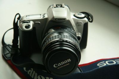 Лот: 6494288. Фото: 1. Canon EOS 300 плёночный фотоаппарат. Плёночные зеркальные
