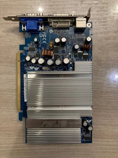 Лот: 17871767. Фото: 1. Видеокарта Asus GeForce 6600 EN6600... Видеокарты