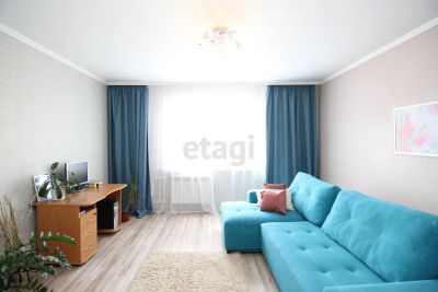 Лот: 20220846. Фото: 1. Продам 4-комн. кв. 77.6 кв.м... Квартиры, студии