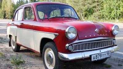Лот: 4311705. Фото: 1. Лобовое стекло на Москвич 403... Кузов