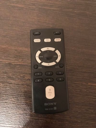 Лот: 12630750. Фото: 1. Ещё пульт от автомагнитолы Sony... Автомагнитолы