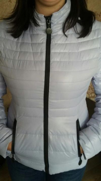 Лот: 8215792. Фото: 1. продам куртку 46р. Верхняя одежда