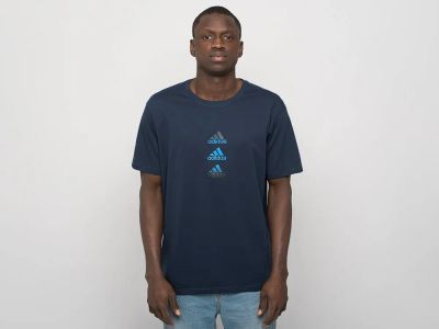 Лот: 24975056. Фото: 1. Футболка Adidas. Футболки, поло