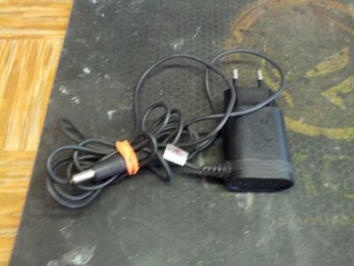 Лот: 15787575. Фото: 1. Блок питания philips 15v 0.6a... Корпуса, блоки питания