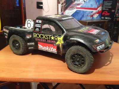 Лот: 2226530. Фото: 1. Продам шорта Team Associated SC10... Автомоделизм