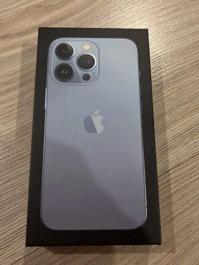 Лот: 19586675. Фото: 1. iPhone 13 Pro 256 sierra blue... Смартфоны
