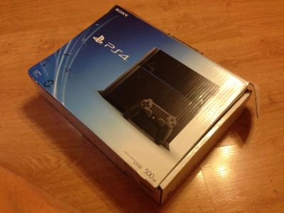 Лот: 3833976. Фото: 1. Sony Playstation 4 500gb, игровая... Игровые приставки, консоли