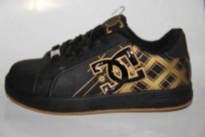 Лот: 8024556. Фото: 1. Кроссовки новые р 39. Кеды, кроссовки, слипоны