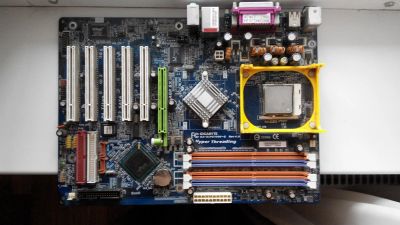 Лот: 4613839. Фото: 1. Gigabyte GA-8IPE1000-G Rev 4.0... Материнские платы