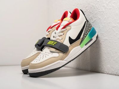 Лот: 24978687. Фото: 1. Кроссовки Nike Air Jordan Legacy... Кеды, кроссовки, слипоны