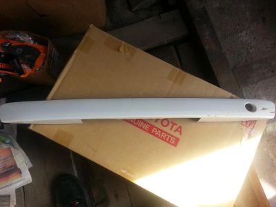Лот: 3866377. Фото: 1. Планка номера Toyota Harrier 97-02г... Кузов
