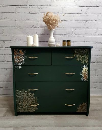 Лот: 17437203. Фото: 1. Комод с орнаментом. Комоды