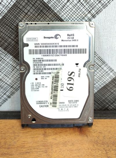 Лот: 19548201. Фото: 1. Жесткий диск SATA-II 2,5 Seagate... Жёсткие диски (HDD)