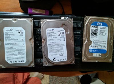 Лот: 14978503. Фото: 1. Жесткие диски 3шт. Жёсткие диски (HDD)