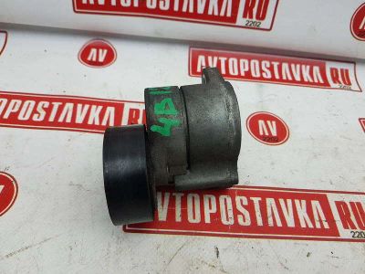 Лот: 20900805. Фото: 1. Натяжитель ремня Mitsubishi Outlander... Двигатель и элементы двигателя