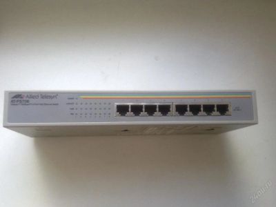 Лот: 53203. Фото: 1. Allied Telesyn AT-FS708. Маршрутизаторы (роутеры)