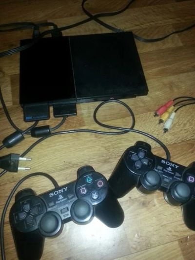 Лот: 4918882. Фото: 1. sony playstation 2 чипованная. Игровые приставки, консоли
