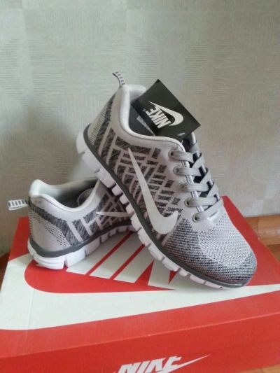 Лот: 9982986. Фото: 1. Кроссовки Nike мужские. Кеды, кроссовки, слипоны