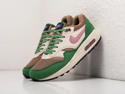 Лот: 20757062. Фото: 1. Кроссовки Nike Air Max 1 (30997... Кеды, кроссовки, слипоны