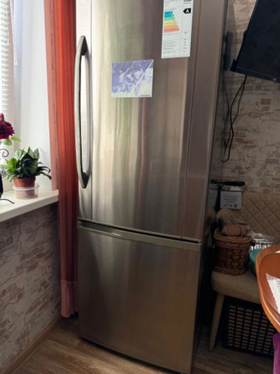 Лот: 25588648. Фото: 1. Холодильник бу Panasonic NR-B591BR. Холодильники, морозильные камеры
