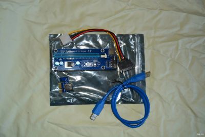 Лот: 12086272. Фото: 1. Райзер Riser PCI-E USB 50см 6pin... Шлейфы, кабели, переходники