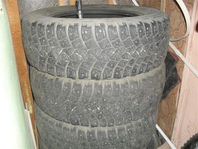 Лот: 2182093. Фото: 1. Зимние шины 215\65\16. Шины