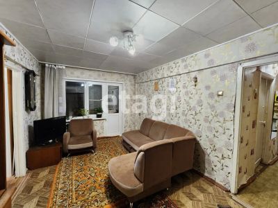 Лот: 24316796. Фото: 1. Продам 3-комн. кв. 56.2 кв.м... Квартиры, студии