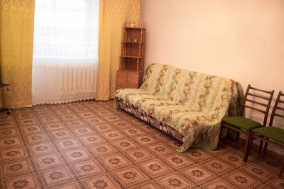 Лот: 14014467. Фото: 1. Сдам 1x комнатную квартиру с мебелью... Квартиры, студии