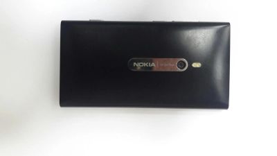 Лот: 8531811. Фото: 1. Nokia Lumia 800 Не включается. Смартфоны