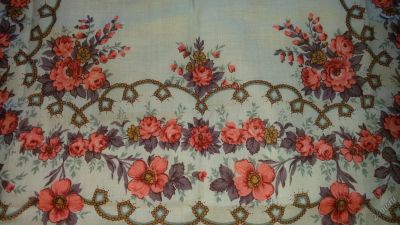 Лот: 5962968. Фото: 1. Павловопосадский платок 89 на... Накидки, шали, палантины