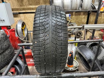 Лот: 25412063. Фото: 1. (1шт) 225-45-18 Michelin X-Ice... Шины