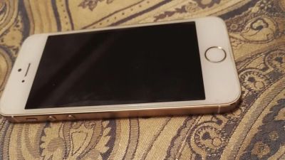 Лот: 9516193. Фото: 1. iPhone 5s 16gb. Брелоки, подвески