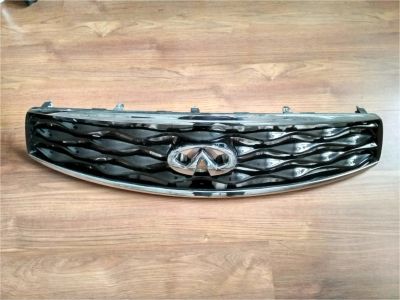 Лот: 11155435. Фото: 1. Решетка радиатора на Infiniti... Кузов