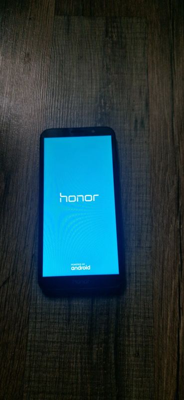 Лот: 23306884. Фото: 1. Honor 7a. Смартфоны
