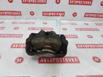 Лот: 20899551. Фото: 1. Суппорт тормозной Toyota Auris... Тормозная система