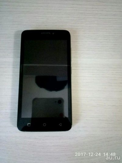 Лот: 10820018. Фото: 1. 2 телефона одним лотом smart race4g... Смартфоны