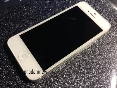 Лот: 2550569. Фото: 1. Apple iPhone 5, 16GB, Белый... Смартфоны