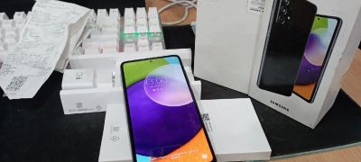 Лот: 19169748. Фото: 1. samsung galaxy a52. Смартфоны