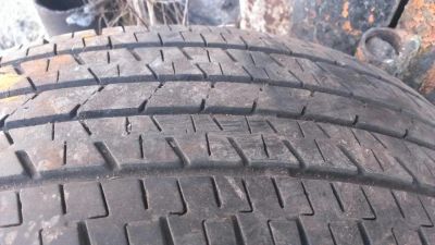 Лот: 5402974. Фото: 1. Bridgestone 2шины на штампах. Шины на дисках