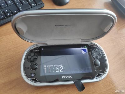 Лот: 13671089. Фото: 1. Ps Vita 1104 (3g+WiFi) 64gb, прошита... Игровые приставки, консоли