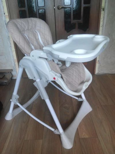 Лот: 5270098. Фото: 1. Happy baby Стульчик для кормления... Стульчики для кормления