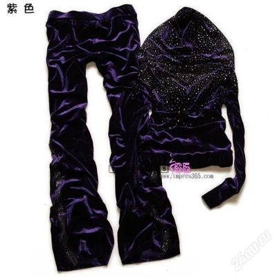 Лот: 1099839. Фото: 1. Спортивный костюм D&G, Остался... Костюмы
