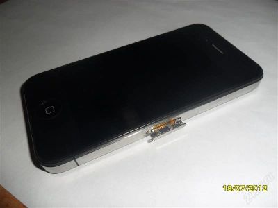 Лот: 1955650. Фото: 1. Iphone 4 32gb Black Sim-Free. Смартфоны